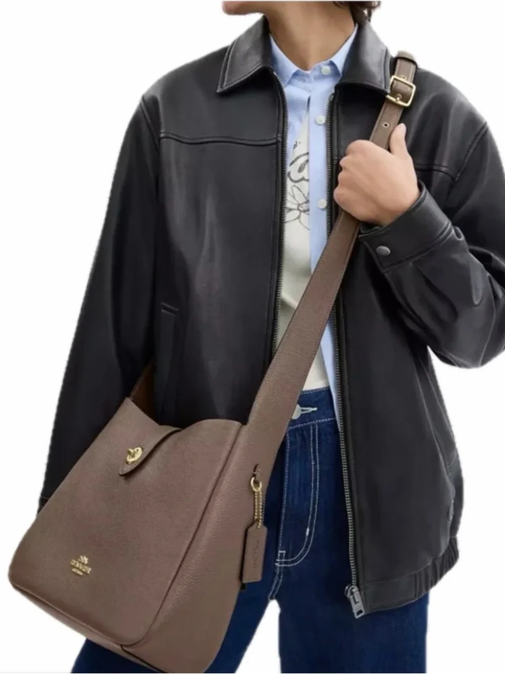 Coach Hadley Crossbody Shoulder Bag with Gold Hardware - Picture 3 of 6
